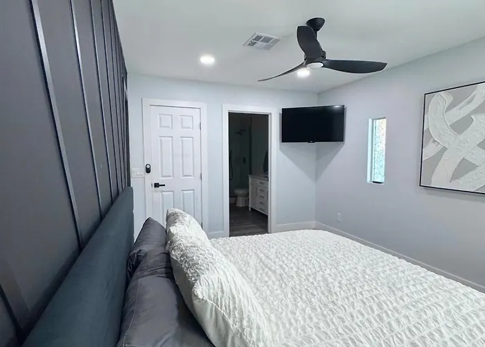 Holiday home New Modern Centralized And Lux In *