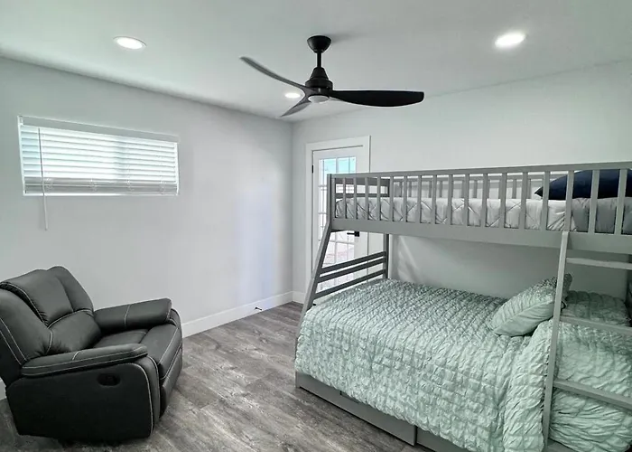 Holiday home New Modern Centralized And Lux In